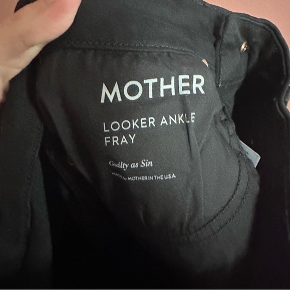 NWT Mother The Looker Ankle Fray in color guilty as sin distressed black jean 24 - Picture 10 of 13